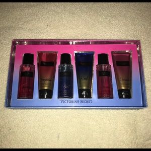 Victoria’s Secret Mist & Lotion Gift Set